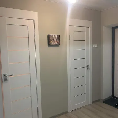 Lovely Brand New With 2 And Balcony Apartament *
