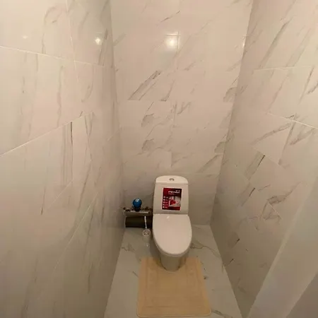 Lovely Brand New With 2 And Balcony Apartament
